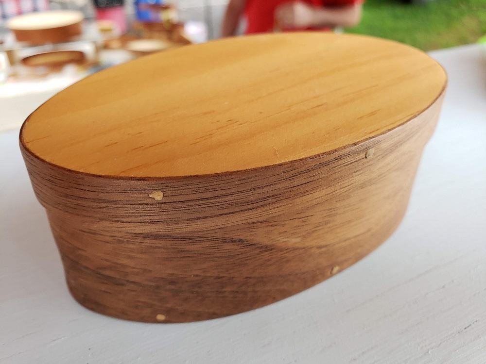 Simply Shaker Oval Trays